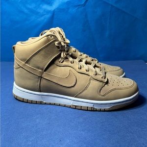NWOT Nike Dunk High Premium Vachetta Tan.